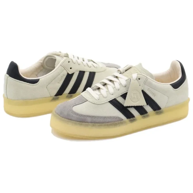 Adidas X Ronnie Fieg X Clarks 8Th Street Samba „Kithmas – White Black”